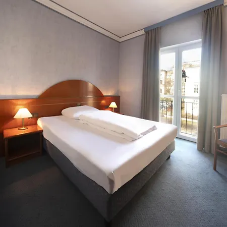 Gotha-hbf Hotel 3*