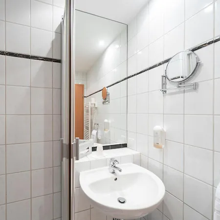 Gotha-hbf 3*